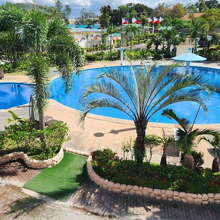 Airport Hotel Clark Clark Freeport Zone Екстер'єр фото