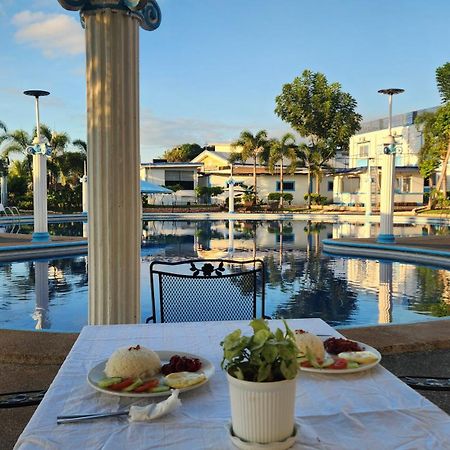Airport Hotel Clark Clark Freeport Zone Екстер'єр фото